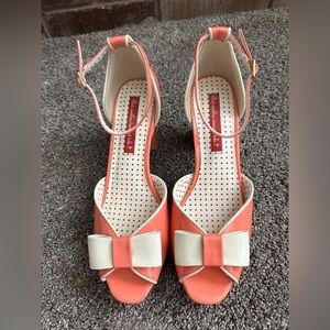 BAIT Footwear Betty Heels Peep Toe Bow Pumps Tangerine Peach Size 8.5